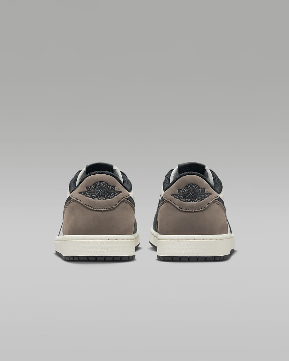 Air Jordan 1 Low OG Mocha Men s Shoes. Nike